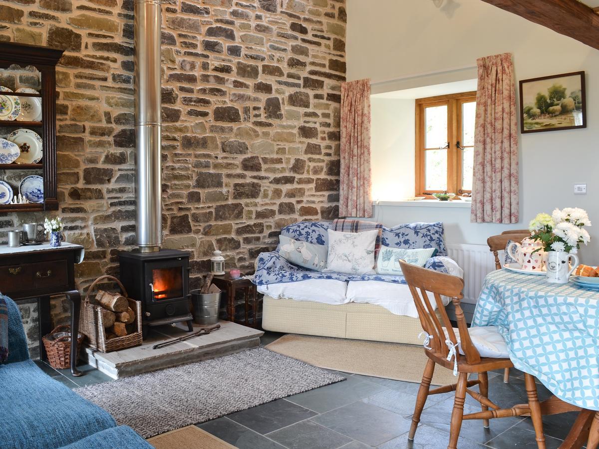 Swallow Barn Llanwrtyd Wells Ngoại thất bức ảnh